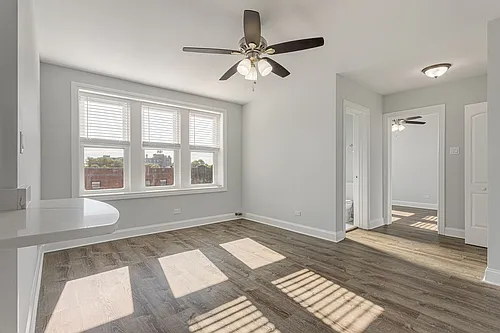 Floor plan 503
