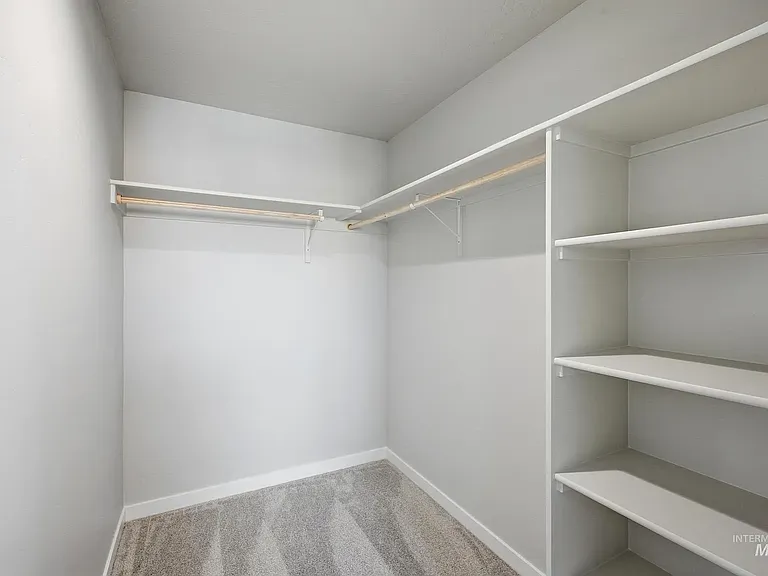 6705 S Spindlebush Ave — Photo 14