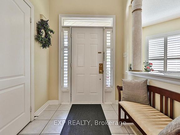 4th image of 48 Stonebridge Blvd