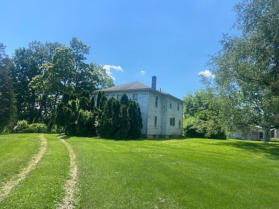 4th image of 315 Elizaville Ave