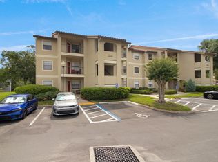 3036 Parkway Blvd APT 203, Kissimmee, FL 34747