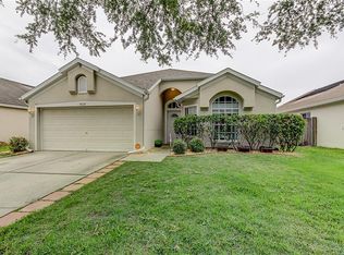 8626 Fawn Creek Dr, Tampa, FL 33626