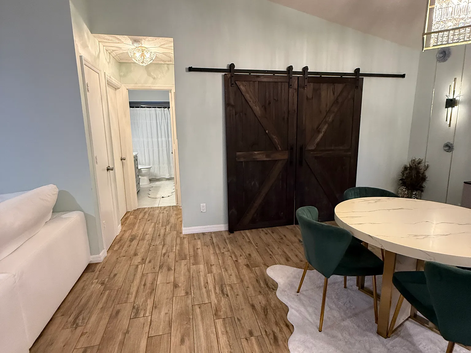 2 bed, 1539 sqft, $5,000 — Photo 3