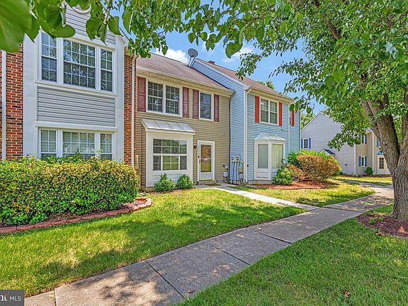 2nd image of 6050 Sirenia Pl