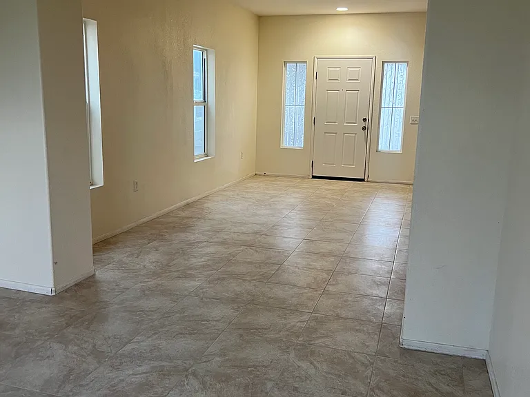 4301 Bethpage Dr — Photo 12