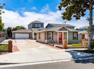 387 Rochester St #A, Costa Mesa, CA 92627