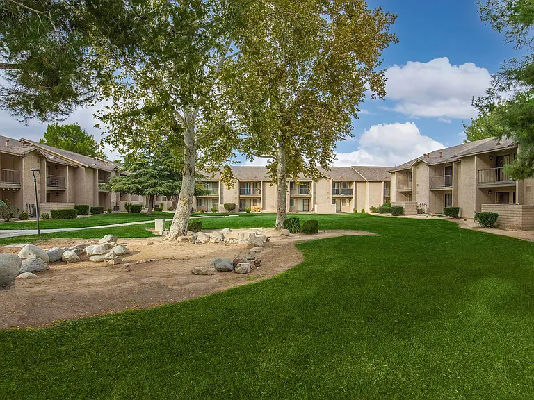 Sunset Ridge — Photo 16