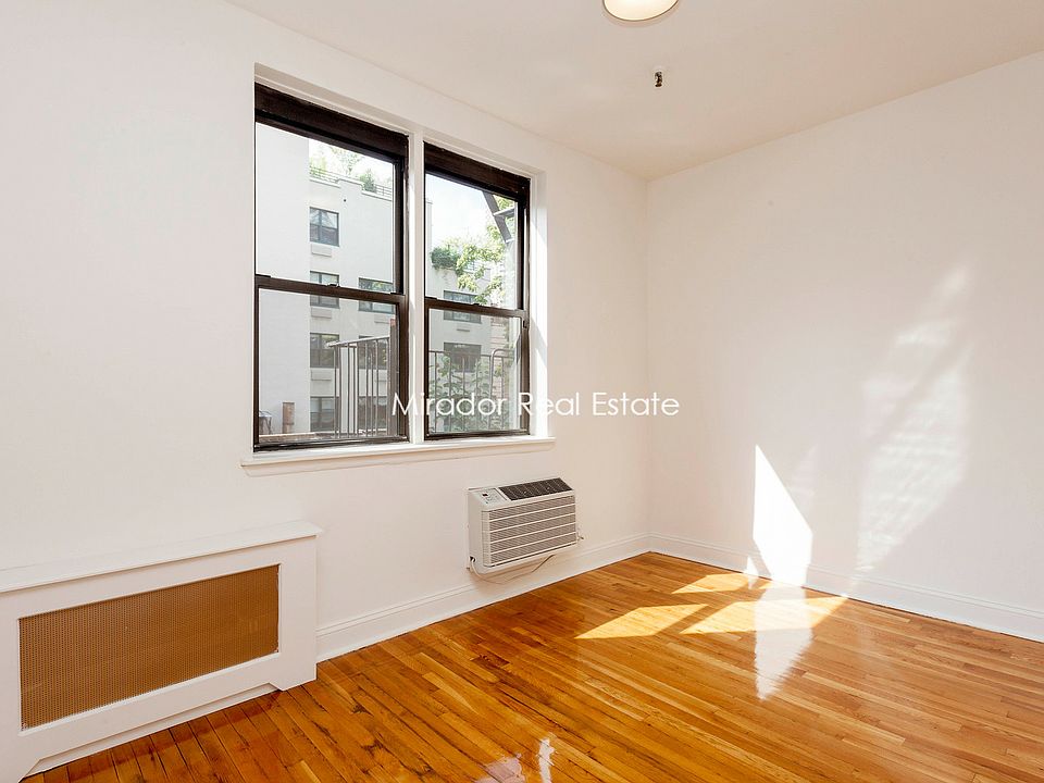 2nd image of 1435 York Ave APT 5j