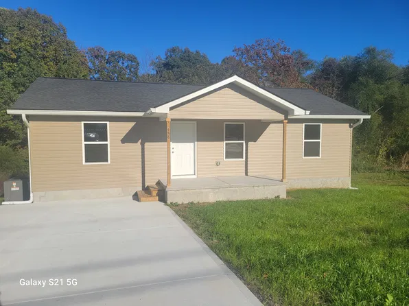 438 Storie Ave, Crossville, TN 38555