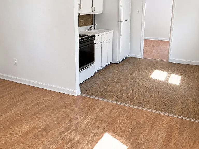5016 Griscom St #D — Photo 6
