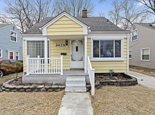 24331 Parklawn St, Oak Park, MI