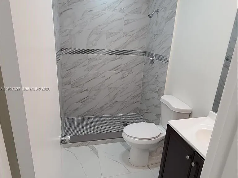 4020 Del Rio Way #720 — Photo 10