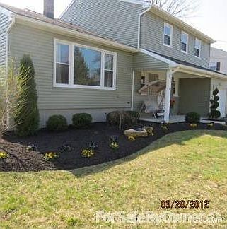 NEW BAY WINDOWS AND ALL WINDOWS
						:
						PROFESSIONAL LANDSCAPING AS WELL