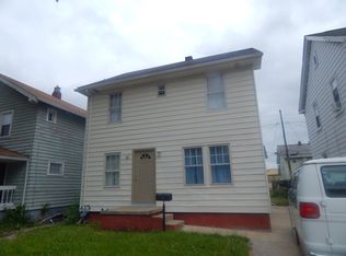 4136 Packard Rd, Toledo, OH 43612