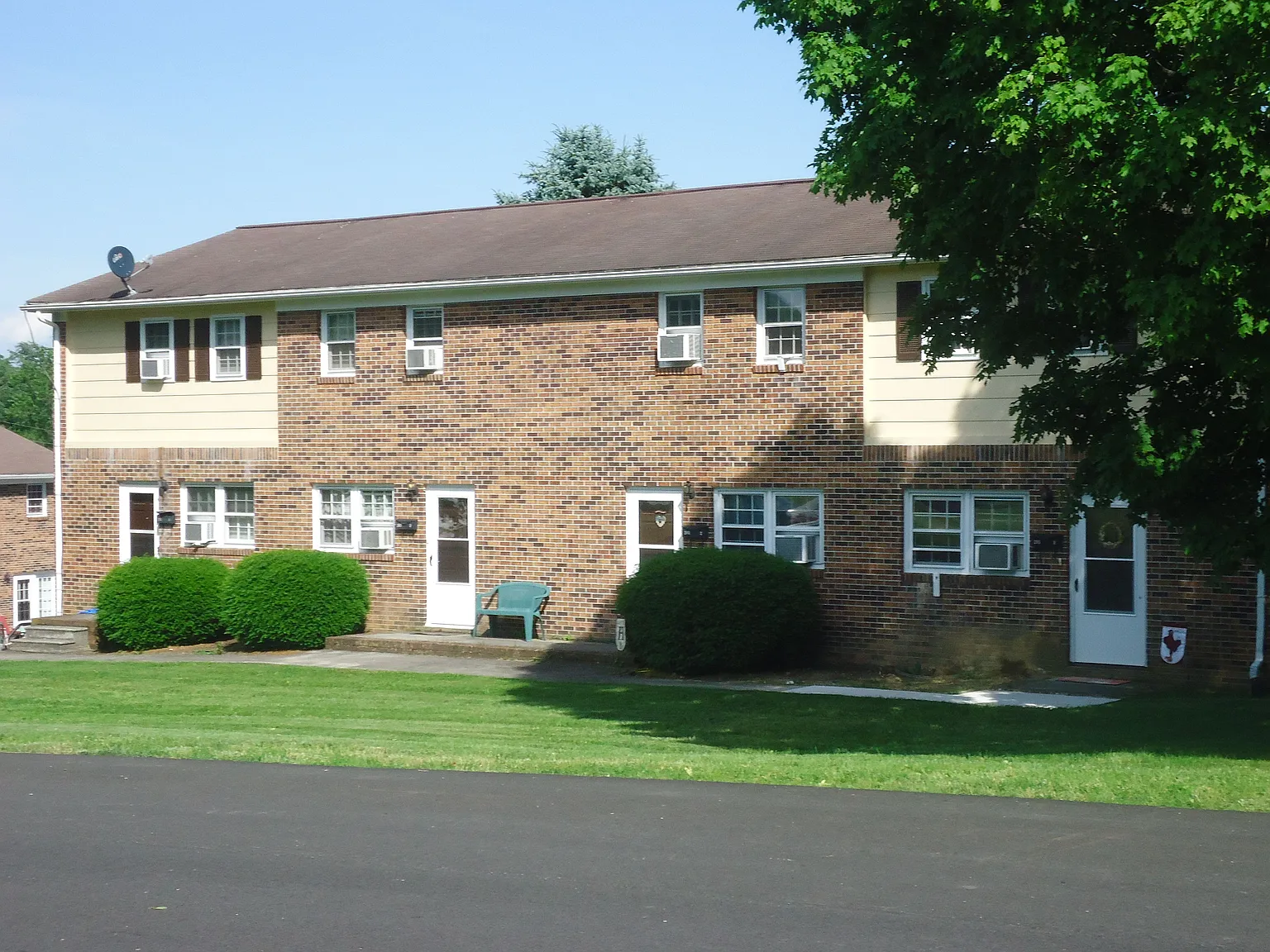205 E Ridge St #3 photo 1