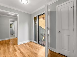 562 Oneida Ln #B, Stratford, CT 06614