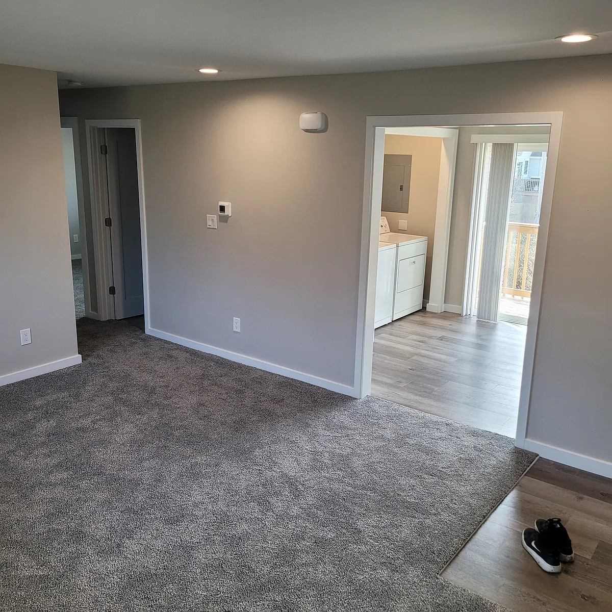 Building Photo - 105 W Madison Ave #2