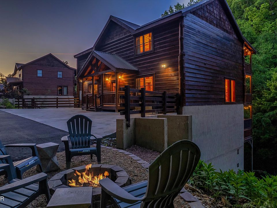 1st image of 2765 Green Mountain Way