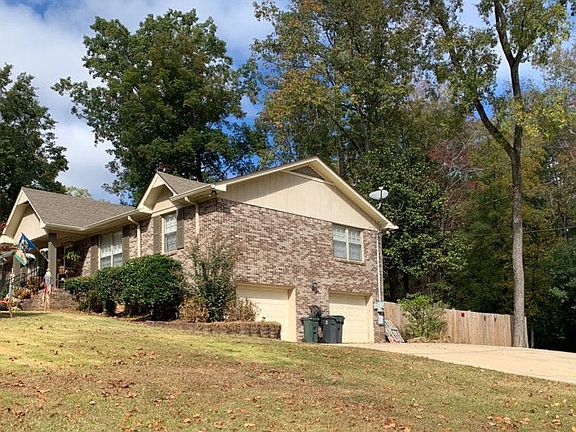 2nd image of 701 Kendall Dr