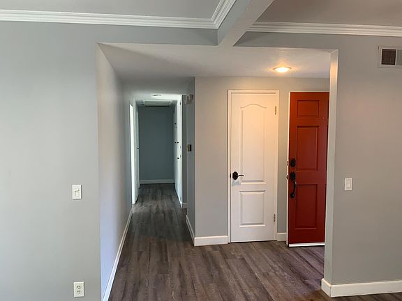 3rd image of 4242 Opal Ave