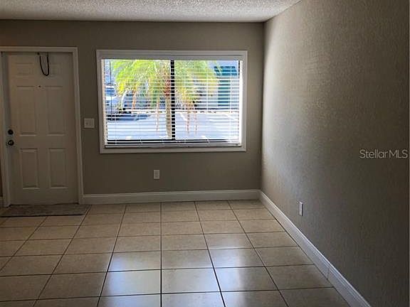 5th image of 2052 Kings Hwy APT 26