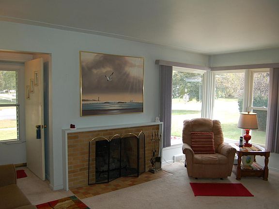 2nd image of 3027 Clyde Park Ave SW