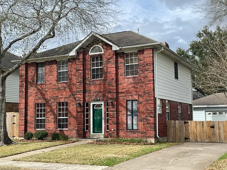 3419 Sheldon Dr — Photo 3