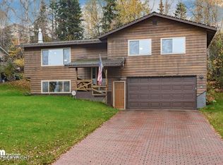4233 Apollo Dr, Anchorage, AK 99504