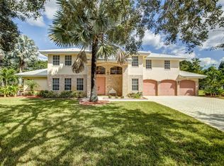 10635 SW 44th Ct, Davie, FL 33328