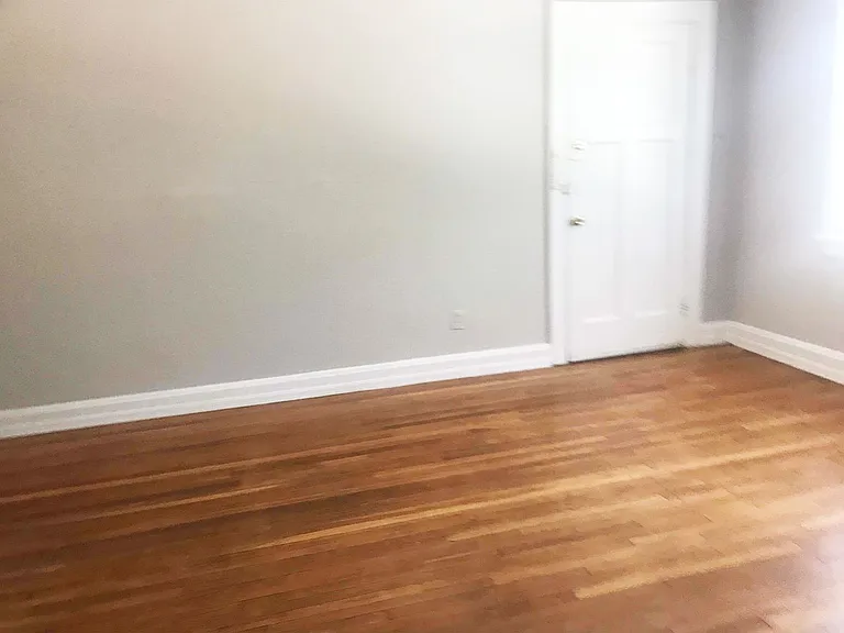 415-419-423 Probasco St — Photo 42