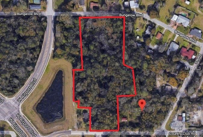 2nd image of Country Club Rd