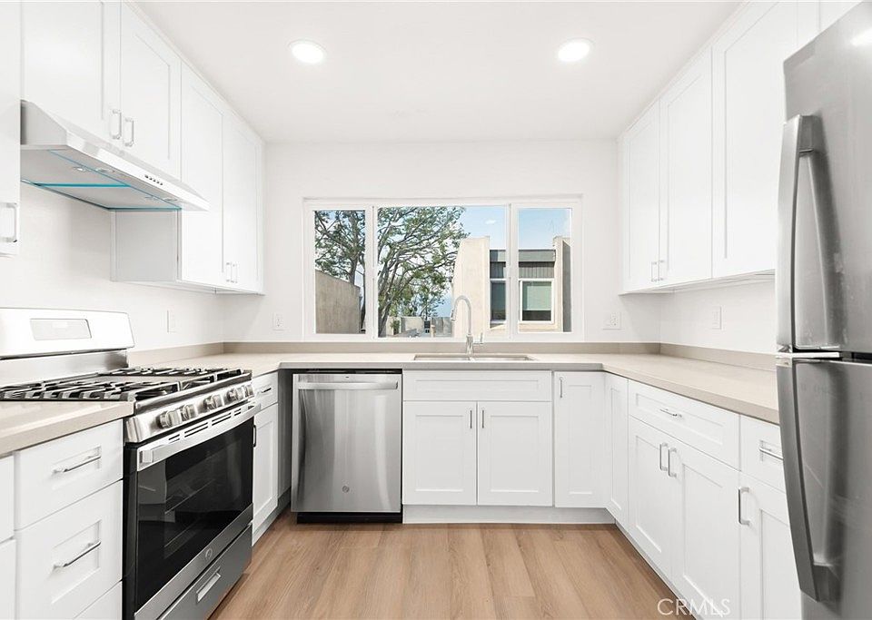 1st image of 336 Ridge Terrace Ln