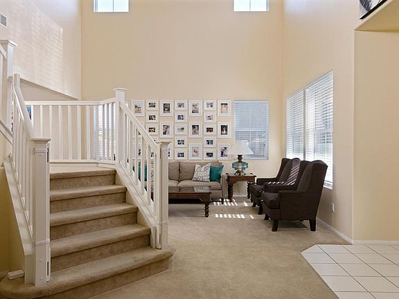 1216 Bluebonnet Ave-MLS_Size-003-8-Great