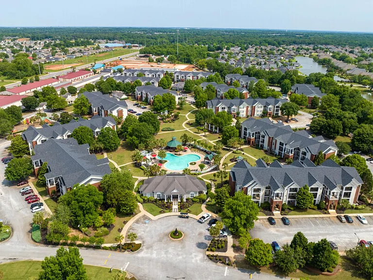 Anthos at Lexington Place — Photo 36