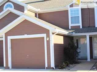 5545 NW Moonlight Meadow Dr #76-B, Lees Summit, MO 64064