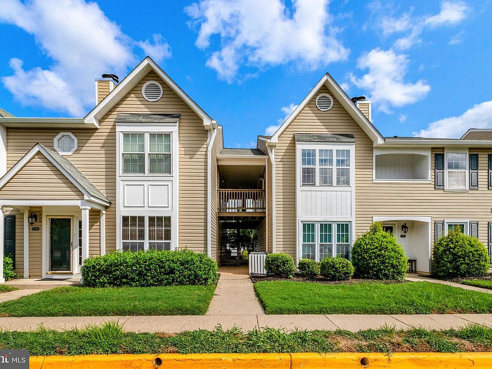 1st image of 7817 Harrowgate Cir #C