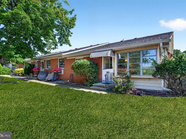 14 Independence Ct, Jackson, NJ 08527