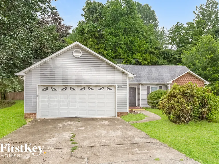 109 W Bank Dr — Photo 1