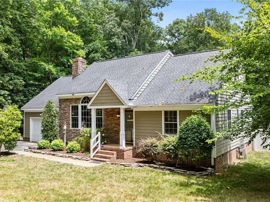 7402 Church Ln, Toano, VA 23168