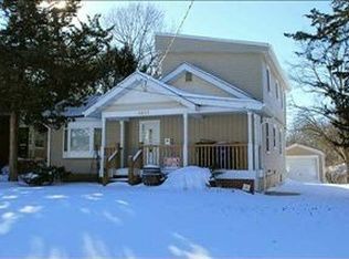 4202 Northwest Dr, Des Moines, IA 50310