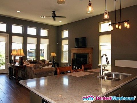 4th image of 13516 Galleria Cir