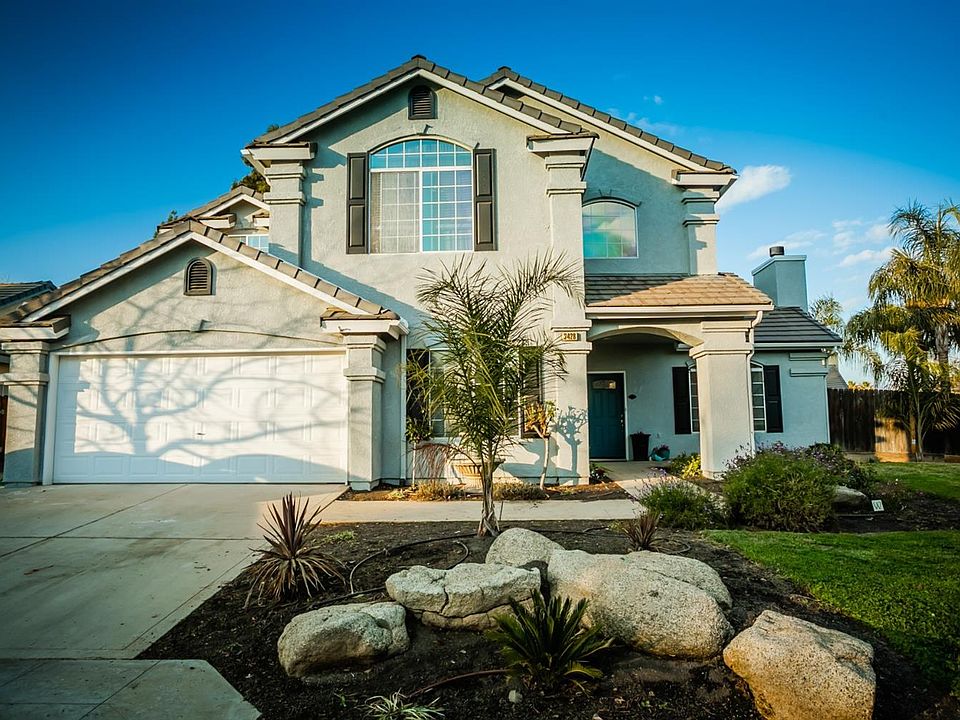 2nd image of 2428 E Saint Andrew Dr