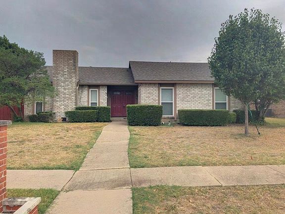 3rd image of 853 Acadia Dr