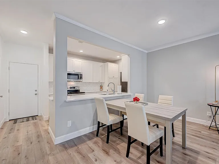 8077 El Mundo St #8077 — Photo 13