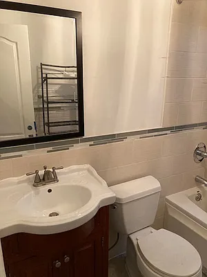 Rented by Aurous Realty LLC | media 2