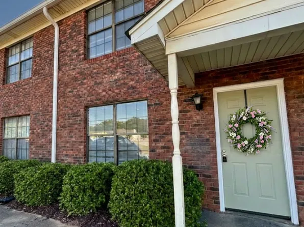 1216 N Main St APT 8B, Fountain Inn, SC 29644