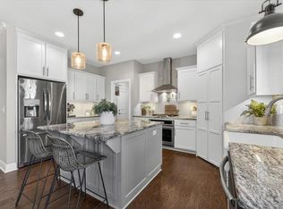 914 Rannoch Ln, Raymore, MO 64083