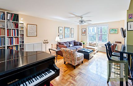 4th image of 100 Overlook Ter APT 220