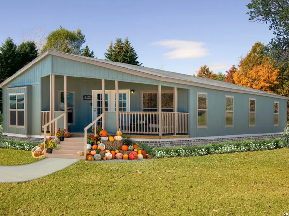 4908 WATERWOOD PASS DR, Elmendorf, TX 78112