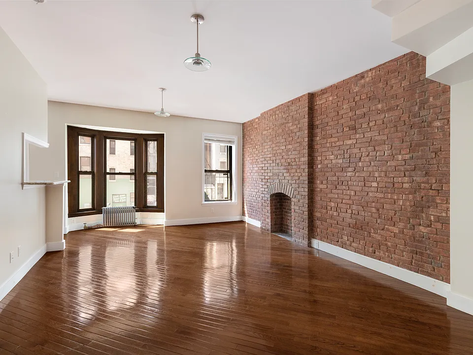 235 Lafayette St #1